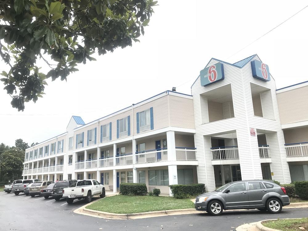 Motel 6-Raleigh, Nc - North Εξωτερικό φωτογραφία