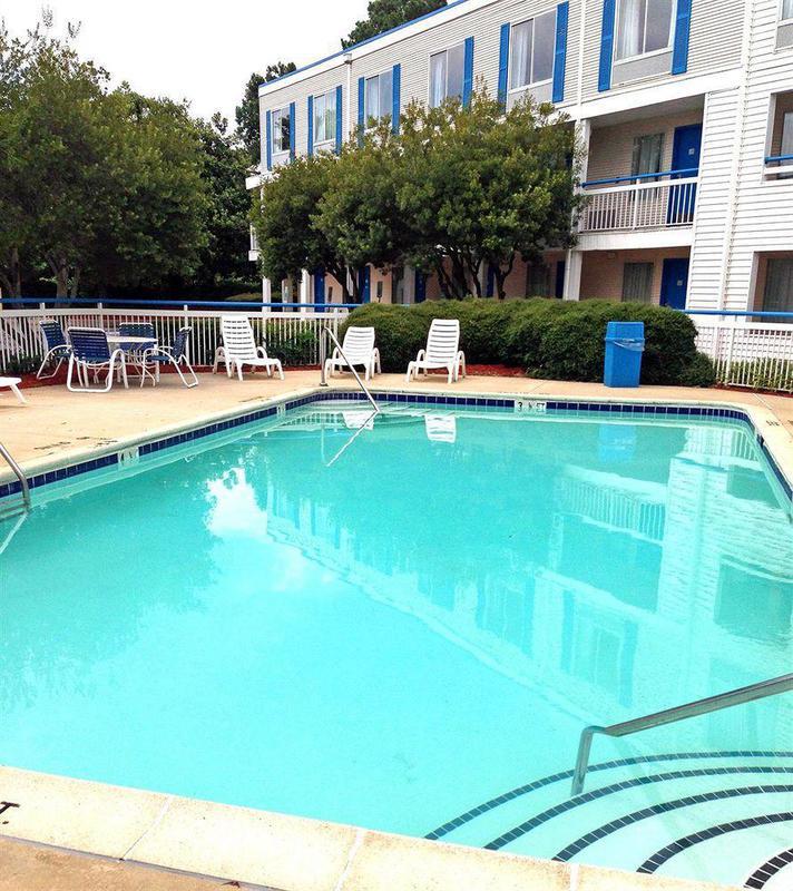 Motel 6-Raleigh, Nc - North Εξωτερικό φωτογραφία