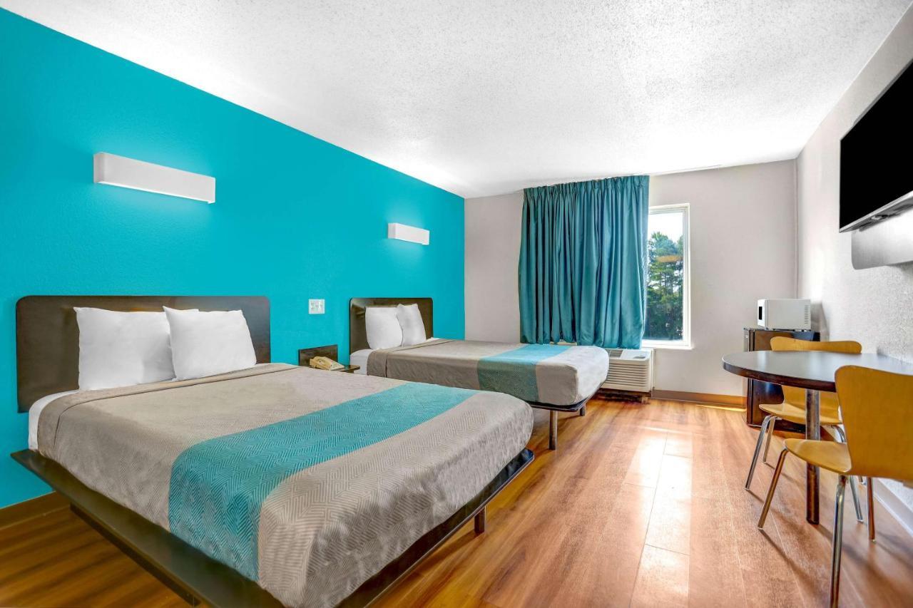 Motel 6-Raleigh, Nc - North Εξωτερικό φωτογραφία