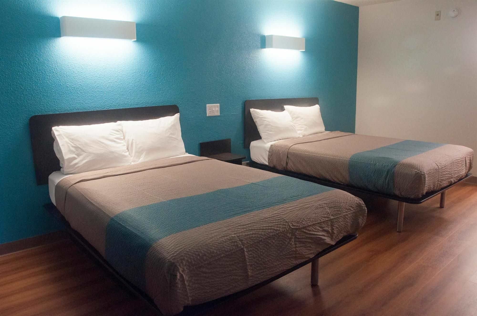Motel 6-Raleigh, Nc - North Εξωτερικό φωτογραφία